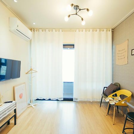 Jeju Feel Pension Exteriör bild